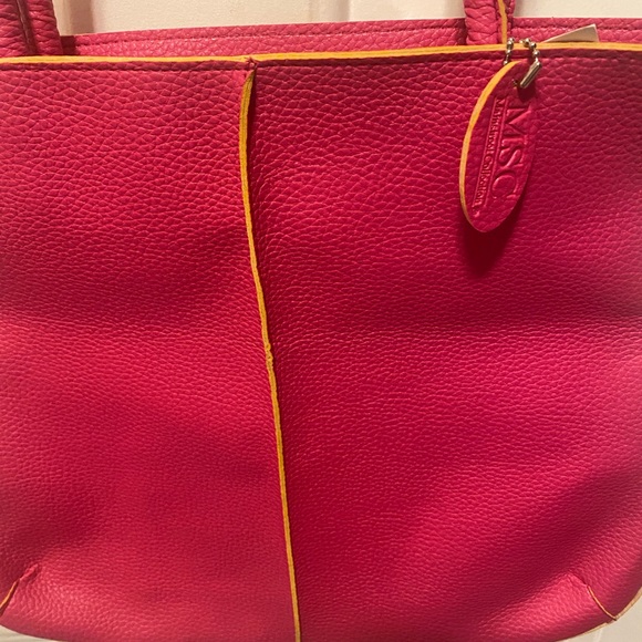 👍👍 SOLD👍👍MSC Mainstream Collection Tote Bag - Picture 10 of 12